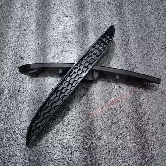 BMW F20 F21 LCI Honeycomb Rear Reflectors Gloss Black