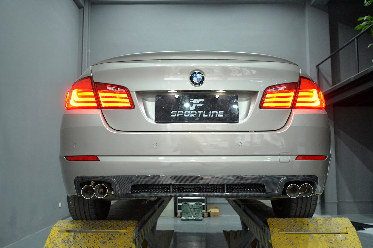 BMW 5 Series F10 Carbon Fibre Rear Diffuser
