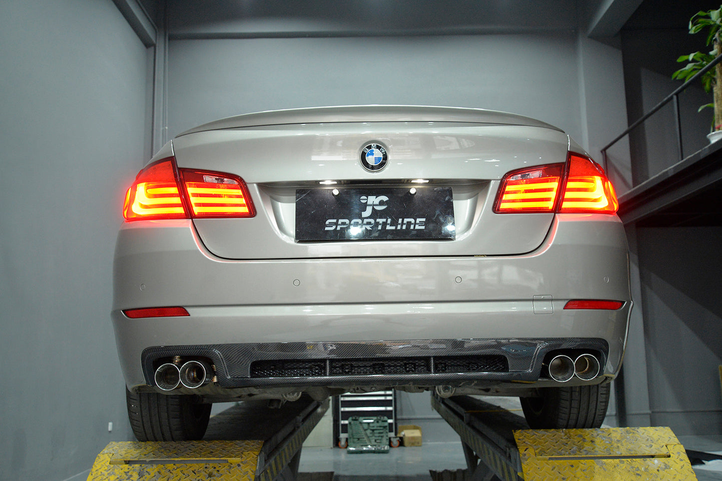 BMW 5 Series F10 Carbon Fibre Rear Diffuser