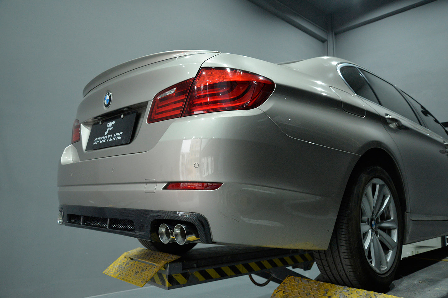 BMW 5 Series F10 Carbon Fibre Rear Diffuser