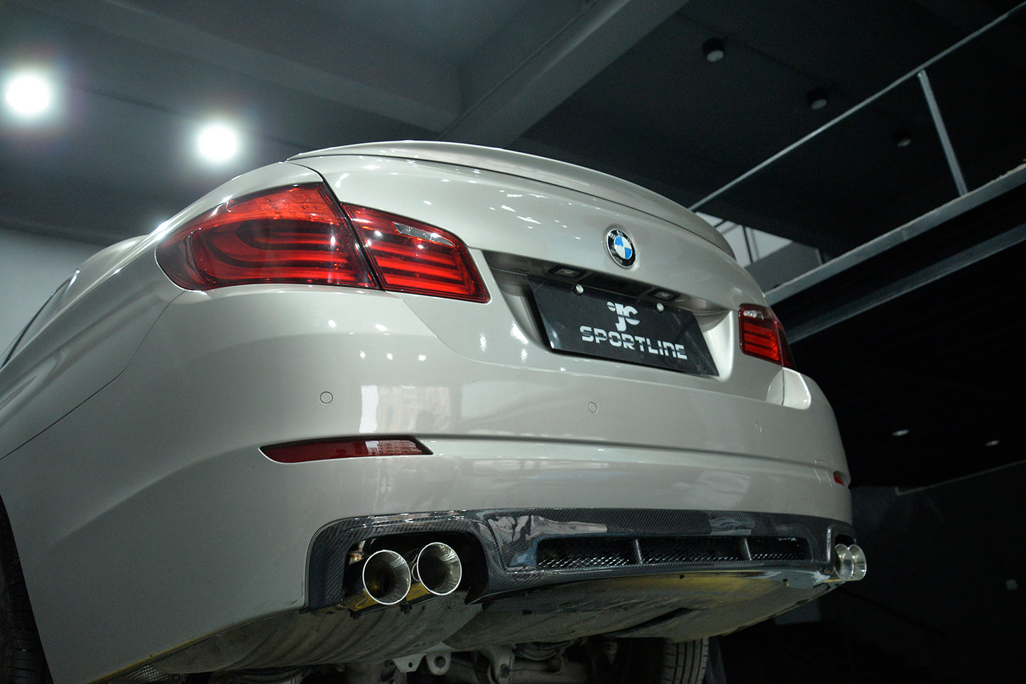BMW 5 Series F10 Carbon Fibre Rear Diffuser