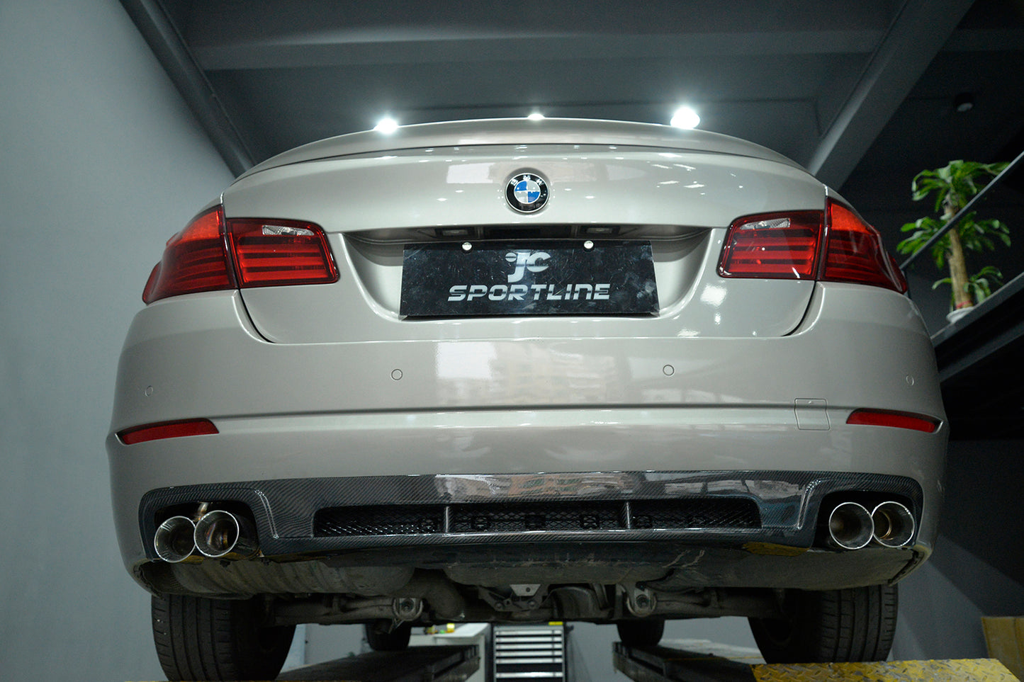 BMW 5 Series F10 Carbon Fibre Rear Diffuser