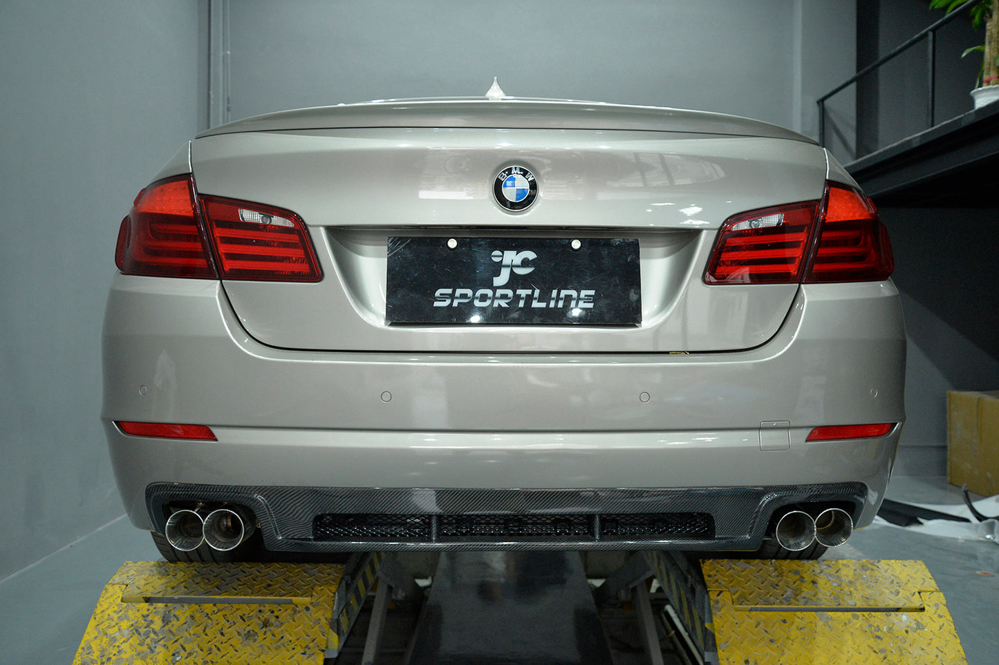 BMW 5 Series F10 Carbon Fibre Rear Diffuser