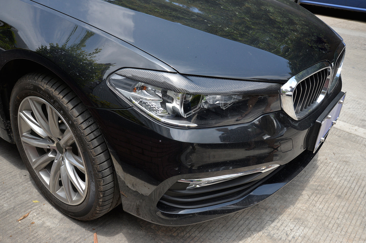 BMW 5 Series G30 G31 G38 F90 M5/M Sport Dry Carbon Fibre Eye Lid