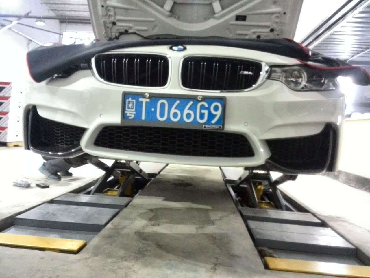 BMW M3 M4 F80 F82 F83 Carbon Fibre Apron