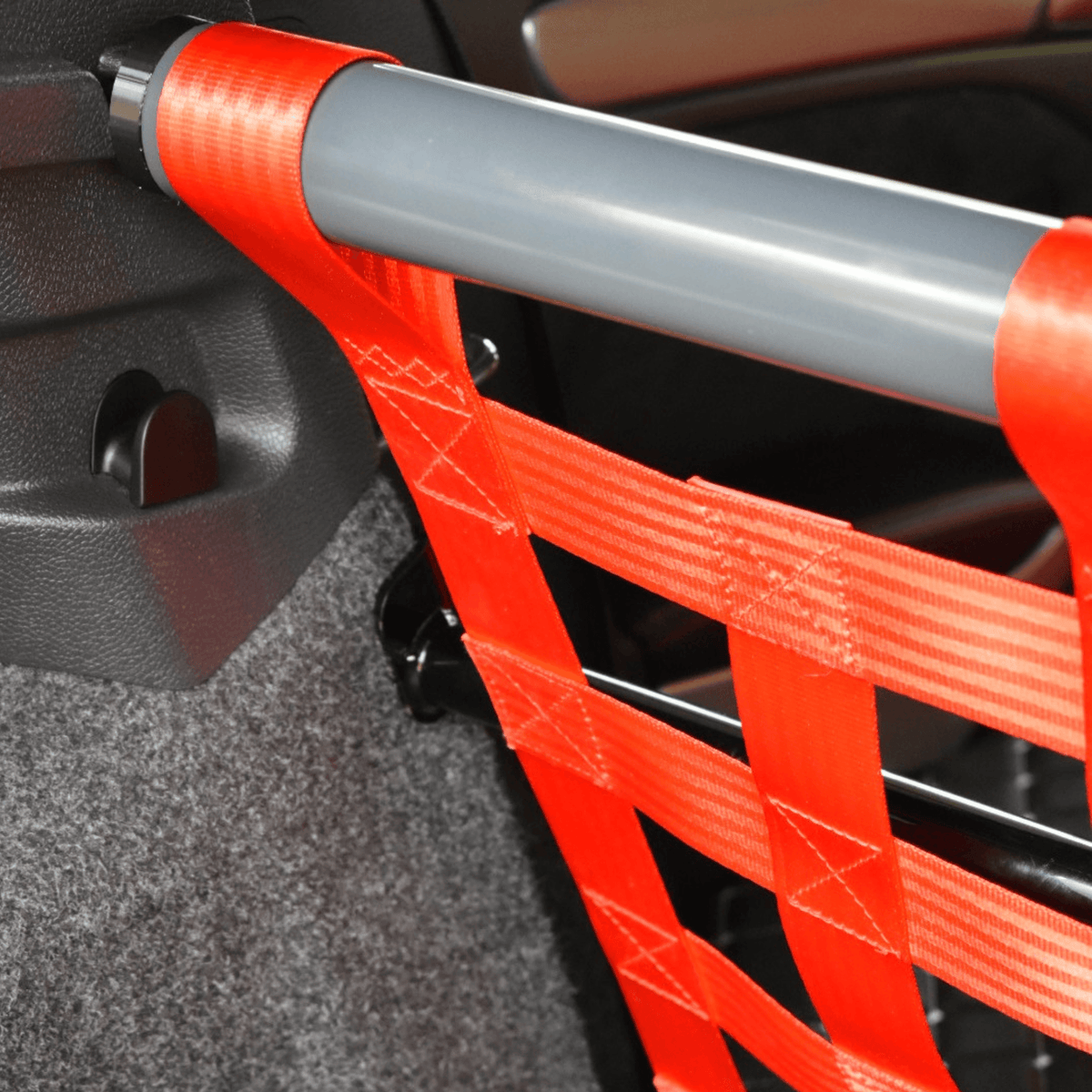 VW Golf Mk5 GTI Strut bar and Cargo net