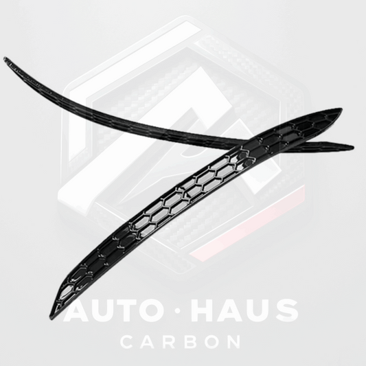 Volkswagen Golf R MK8 Rear Reflector Honeycomb Insert Trim