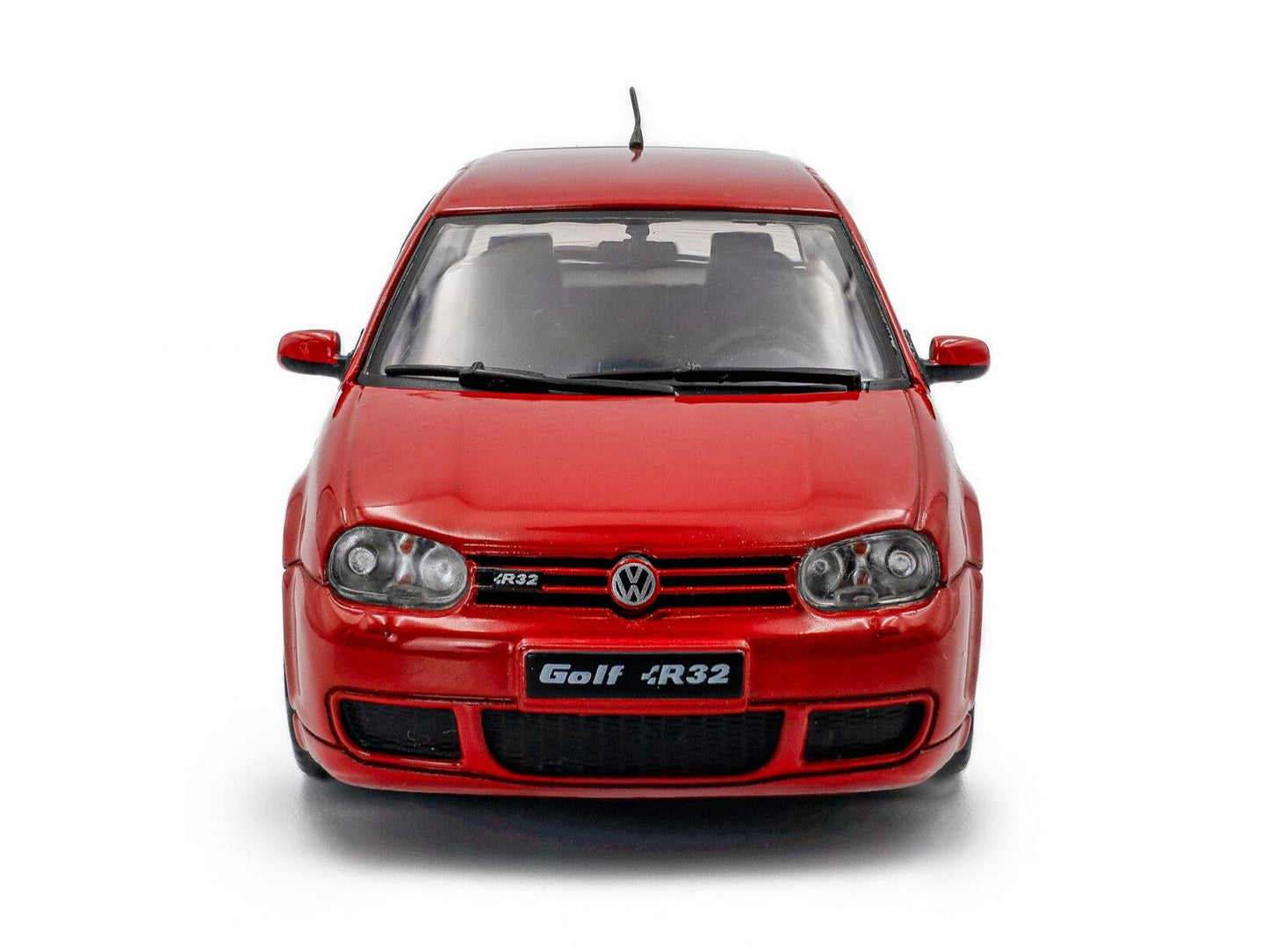 Volkswagen Golf Mk4 R32 2003 Toronto Red 1:43 Scale Solido Diecast Model