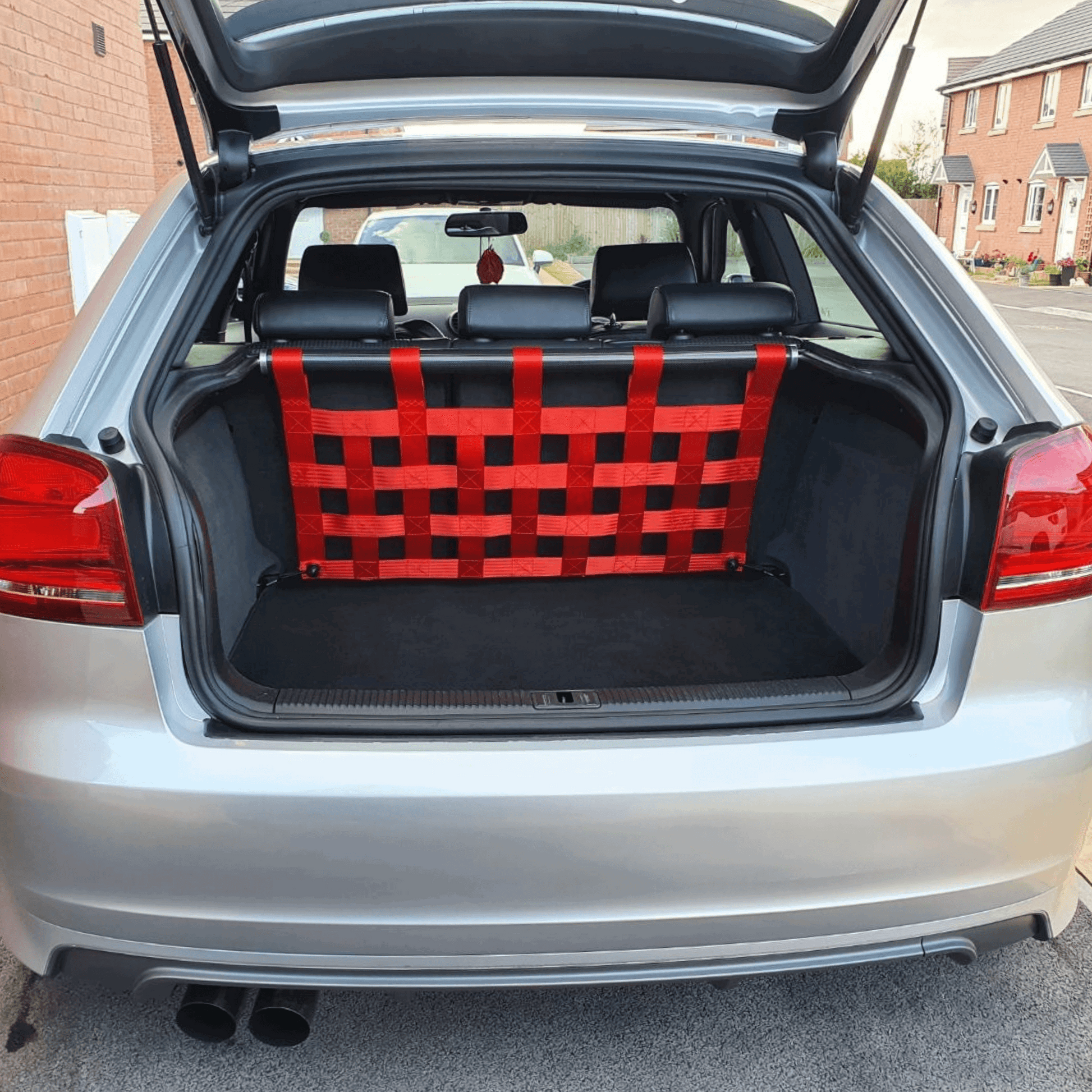 Audi A3 S3 8P Strut bar and Cargo net