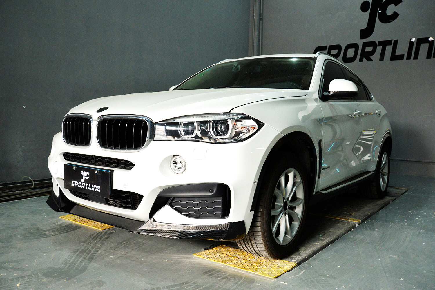 BMW X6 F16 M Sport Carbon Fibre Front Lip