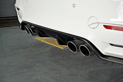 BMW M3 M4 F80 F82 F83 Carbon Fibre Rear Diffuser