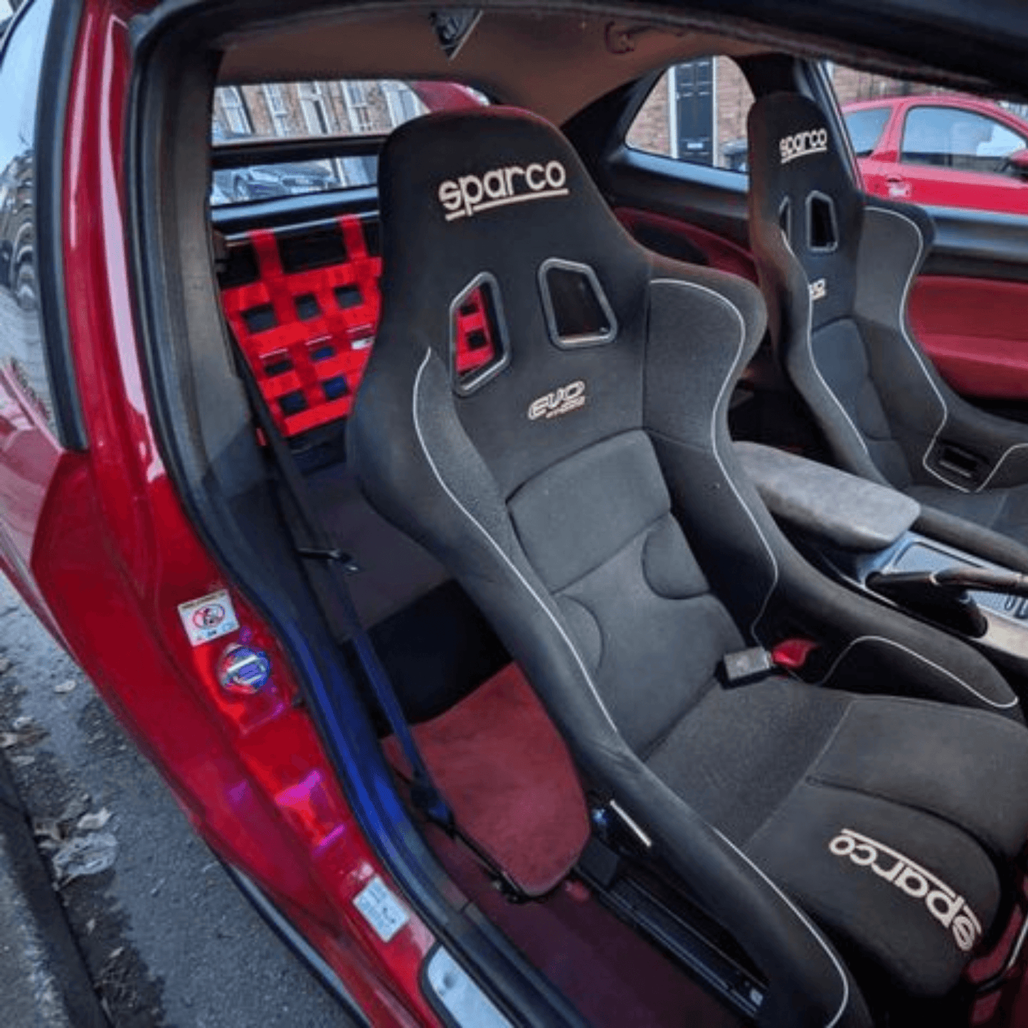 Honda Civic Mk8 FN2 Strut bar and Cargo net