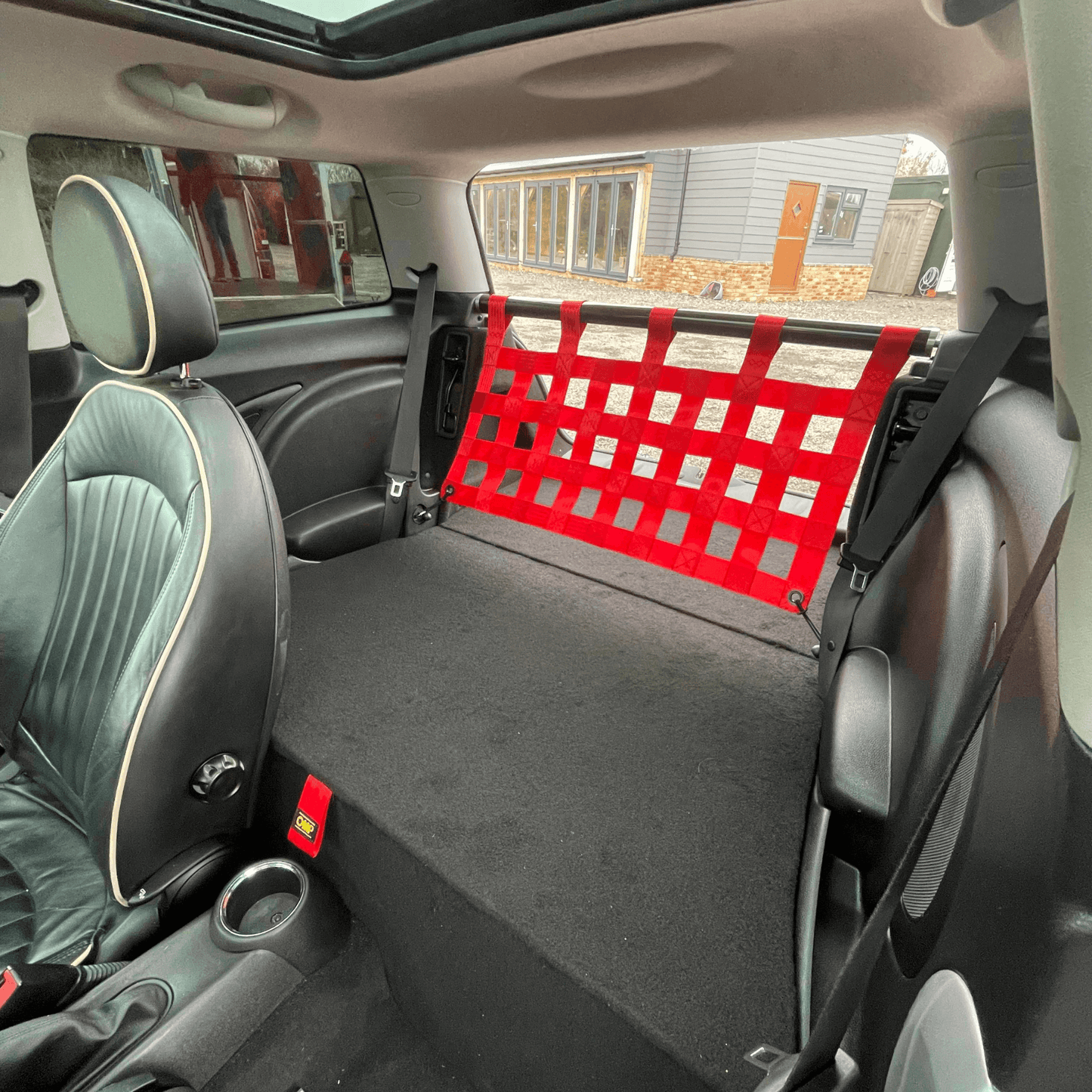 Mini Cooper S R56 Strut bar and Cargo net