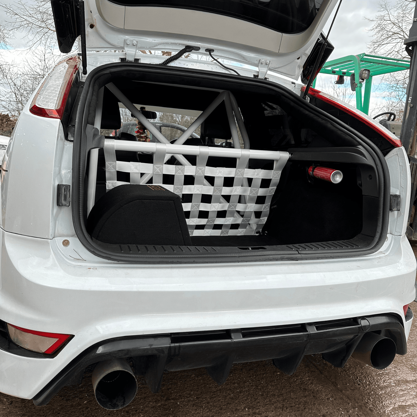 Ford Focus Mk2 ST RS Strut bar and Cargo net