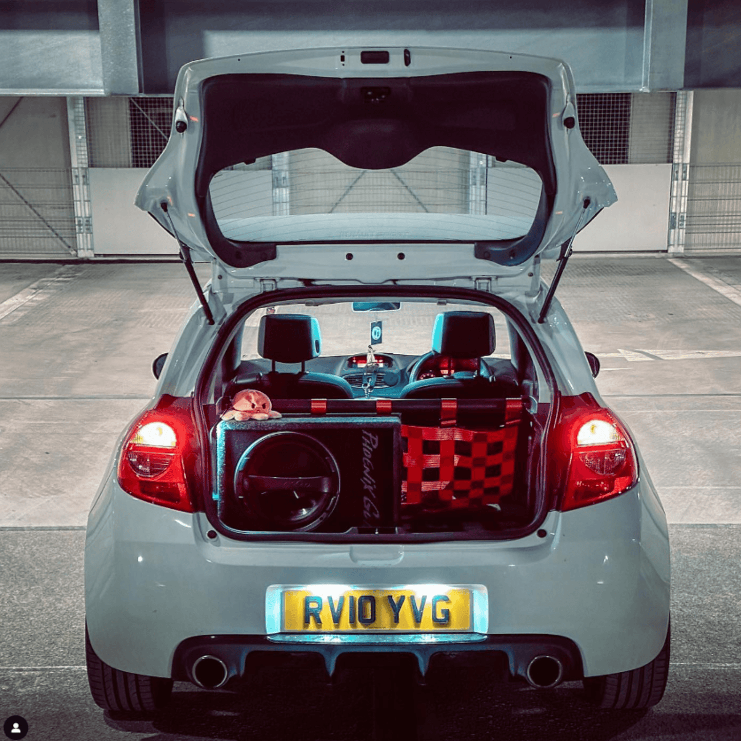 Renault Clio Mk3 197 200 Strut bar and Cargo net