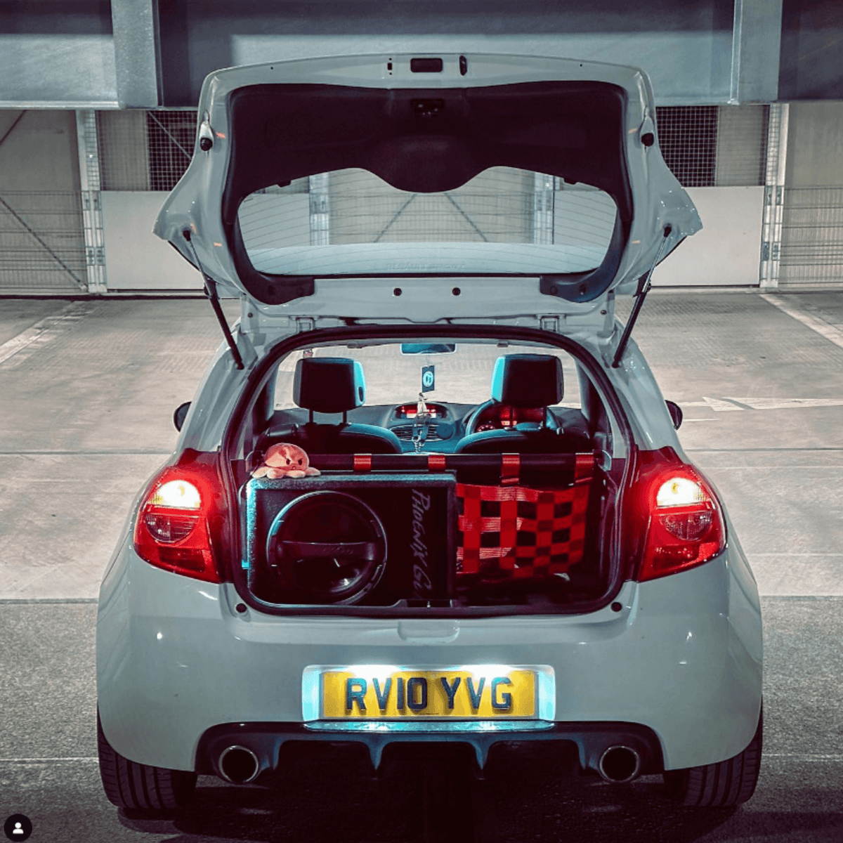 Renault Clio Mk3 197 200 Strut bar and Cargo net