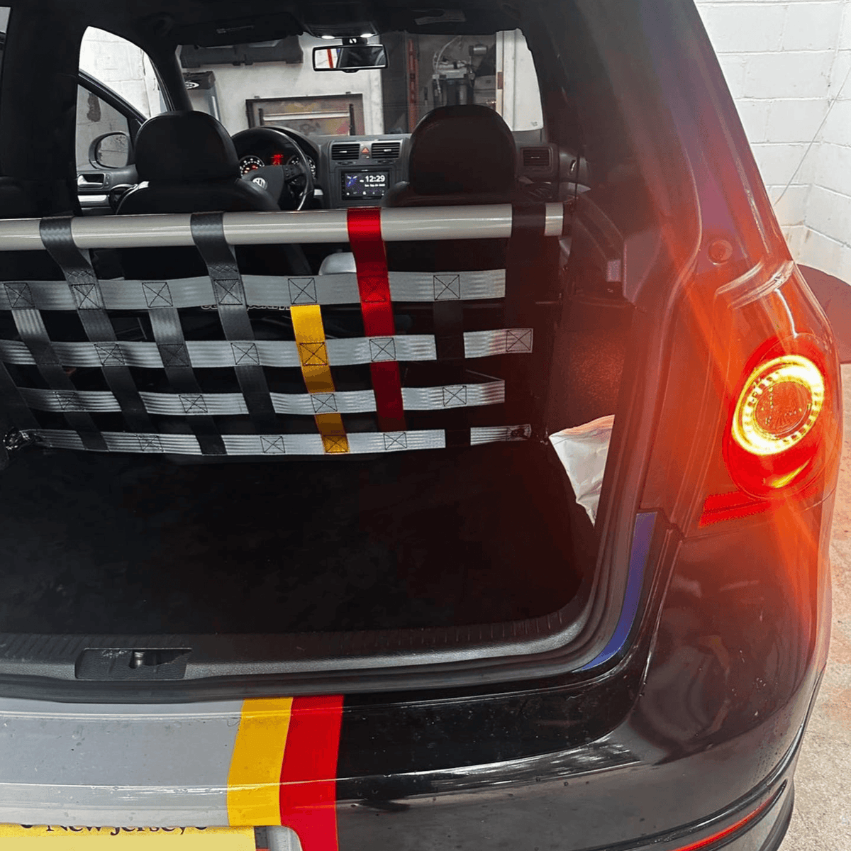 VW Golf Mk5 GTI Strut bar and Cargo net